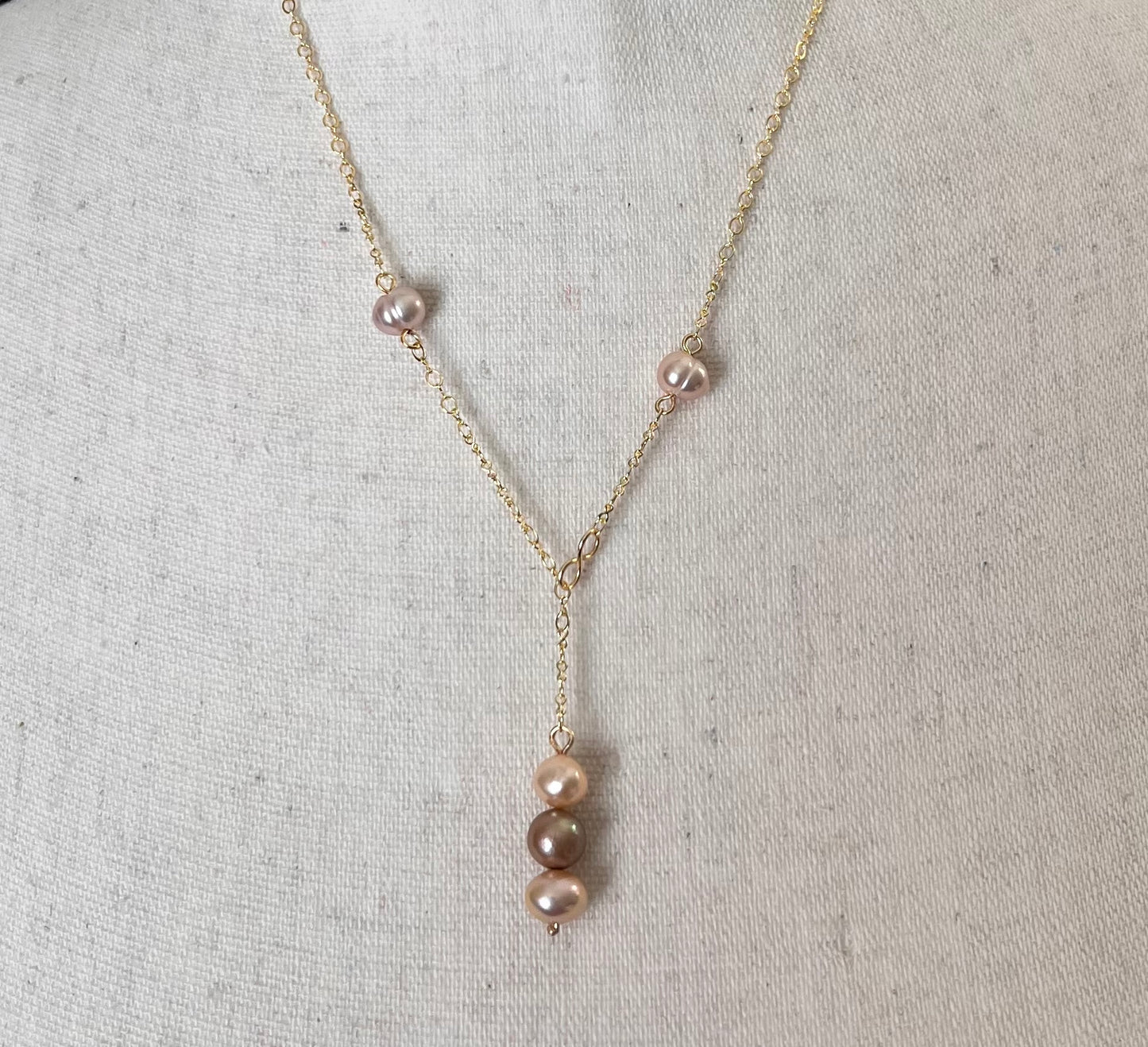 Cultured Freshwater Pearl Lariat Necklace