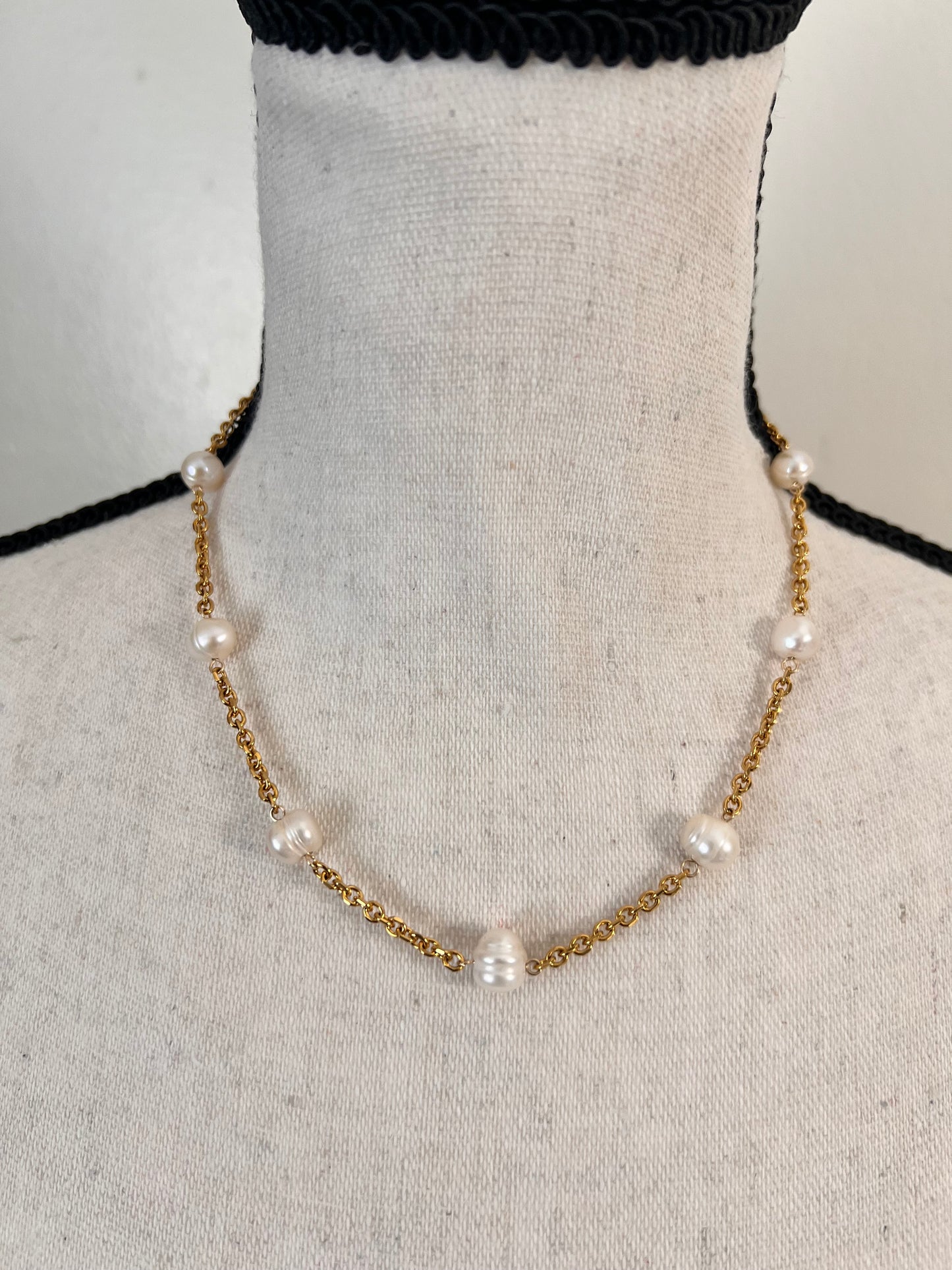 Freshwater Pearl Satellite Necklace