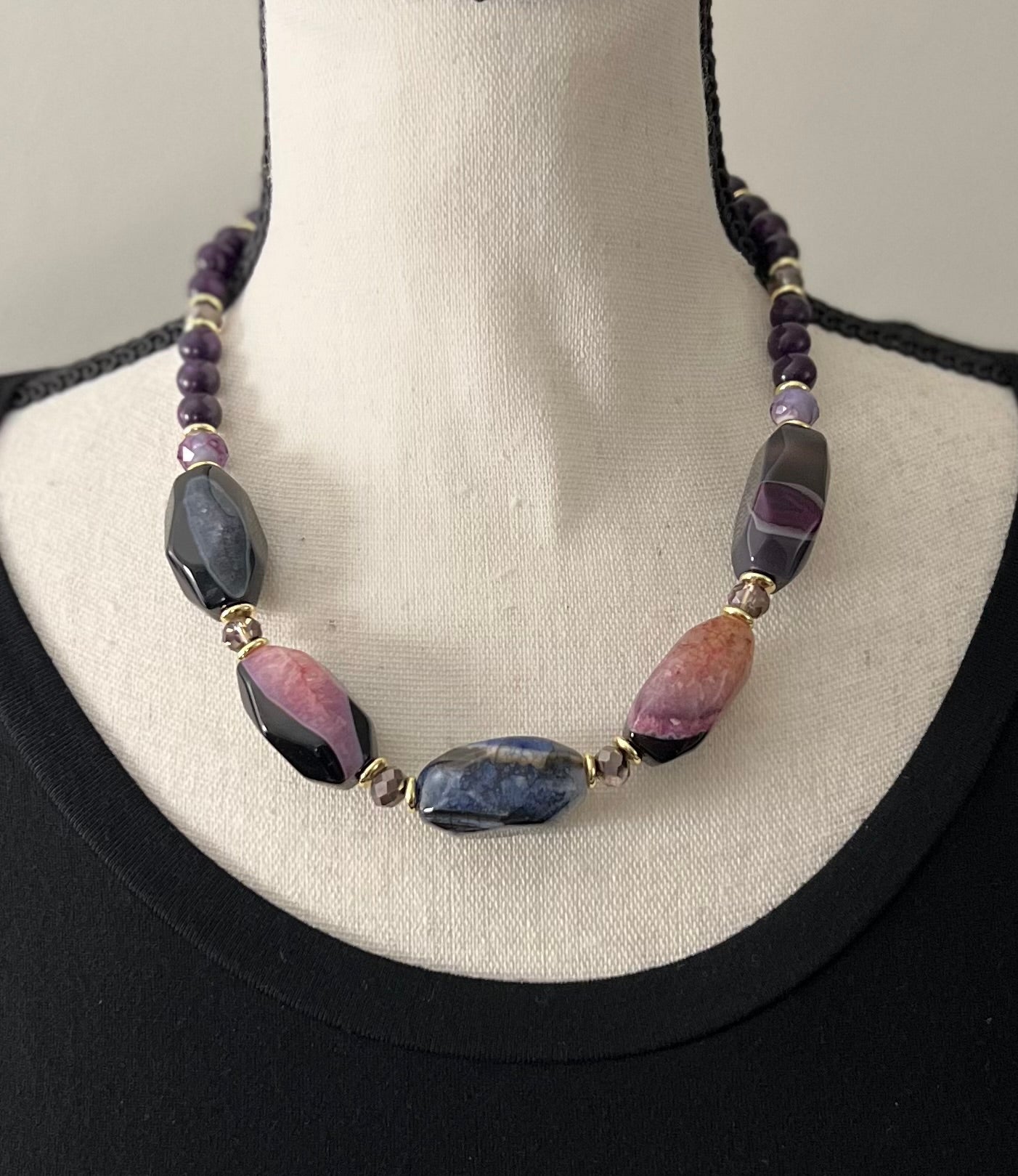 Chunky Agate Stone Statement Necklace