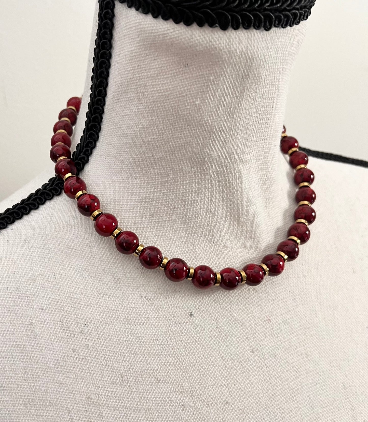 Red Quartz Collar Necklace