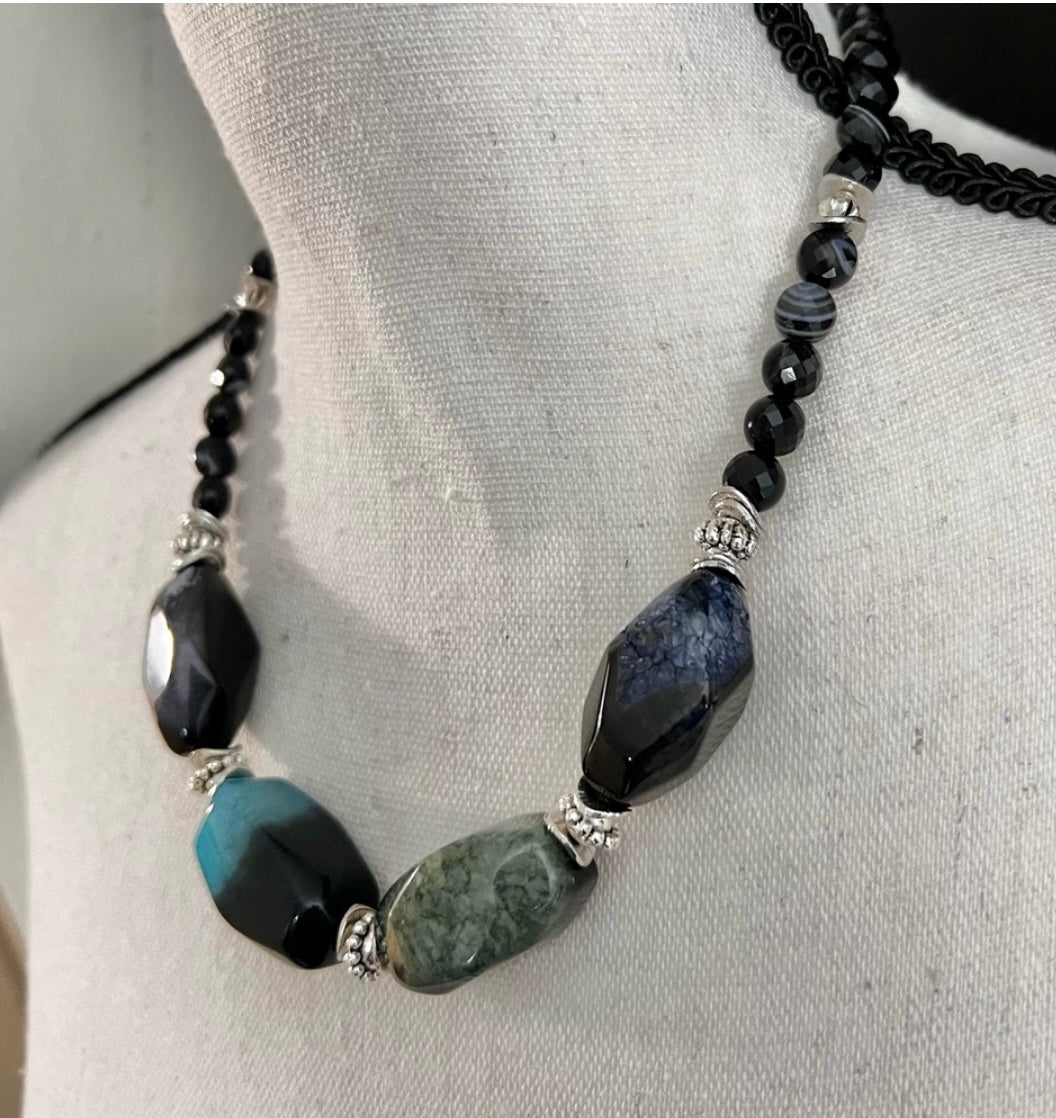 Chunky Agate Stone Statement Necklace