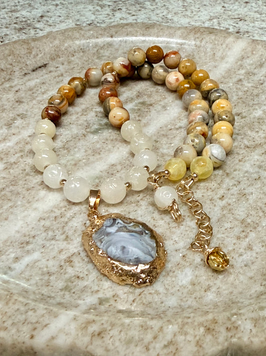 Gold-Rimmed Agate
Geode Pendant & Crazy Lace Statement Necklace 14k Gold-Filled