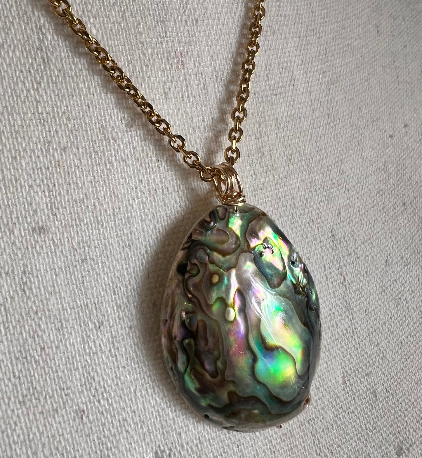 Abalone Shell Pendant Necklace